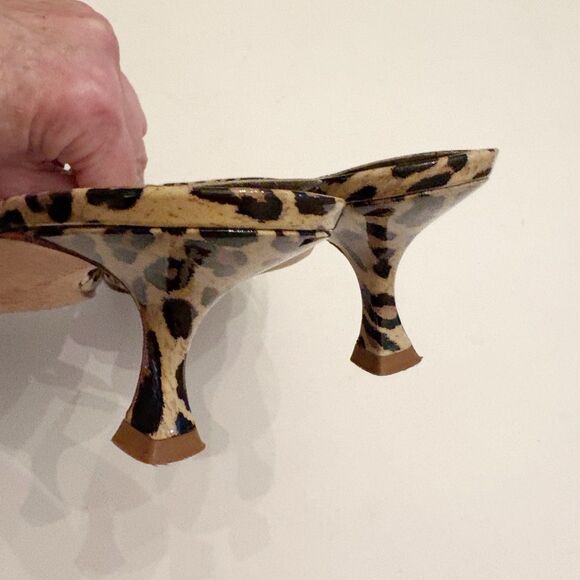 Manolo Blahnik Leopard Print Sandal patent Leather Kitten Heels 38.5 Italy - Picture 6 of 12